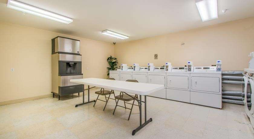 Intown Suites Extended Stay Colorado Springs Bekvämligheter bild